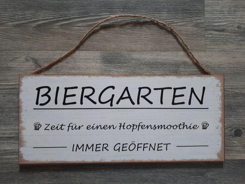 Holzschild "Biergarten"